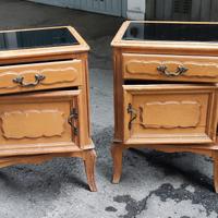 Coppia di comodini anni 60