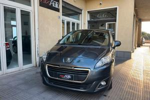 Peugeot 5008 1.6 HDi 115CV Business 7 Posti