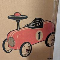 Macchina cavalcabile latta