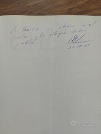 libro che Guevara firmato dalla. figlia