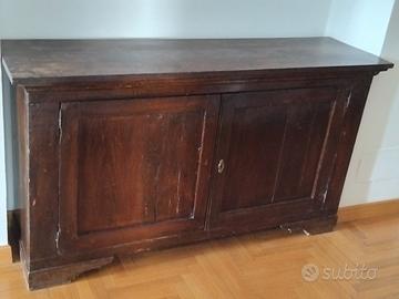 Credenza bassa rustica in legno massello