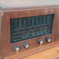 radio vintage a valvole