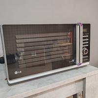 Micronde più accessori 