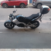 Suzuki GSR 600 x permuta