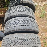 Bridgestone Inverno LM005 DriveGuard 225/50R17 98