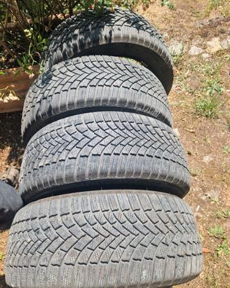 Bridgestone Inverno LM005 DriveGuard 225/50R17 98