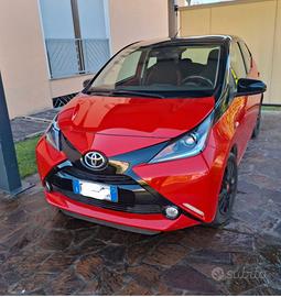 TOYOTA BICOLOR UNICA PROPIETARIA