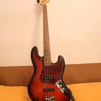 Basso Squier made in Indonesia