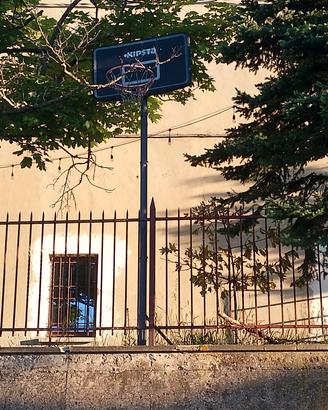 canestro per esterno