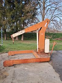 Sollevatore idraulico elettrico