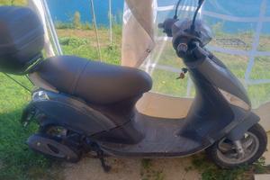 Piaggio zip 4t