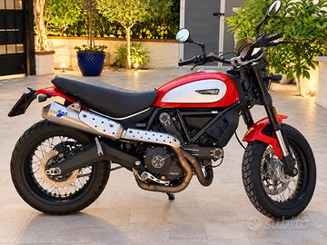 Ducati Scrambler 800 Icon Red