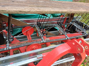 Attrezzatura agricola