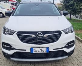 OPEL Grandland X 1.6 Hybrid4 Plug-in aut. AWD