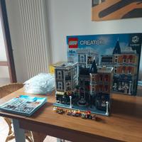 Lego 10255 Assembly Square
