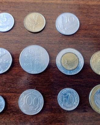 blocco di monete  in Lire Italiane del 900
