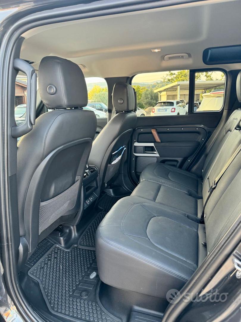 Land Rover Defender 2023 photo 5