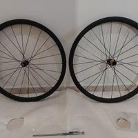 Ruote in Carbonio Nuove Center Lock