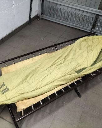 Branda e sacco a pelo militari originali