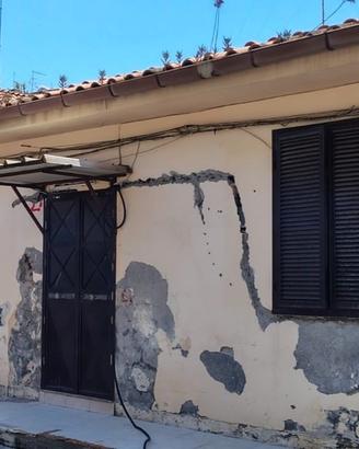 Casa Singola in Corte Posto Auto - Castello Ursino