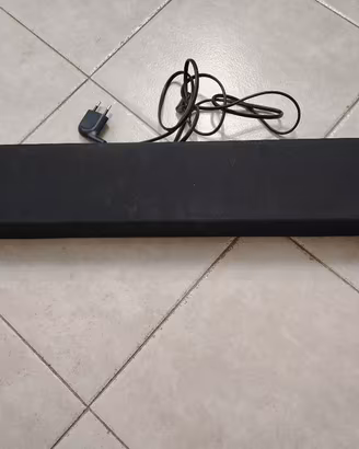 Soundbar Samsung HW-N300 Bluetooth - telecomando o