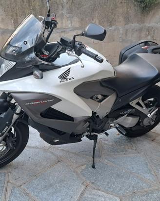 Honda CrossRunner VFR 800 X 