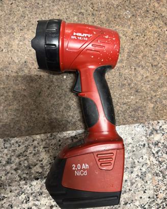 Torcia a batteria Hilti
