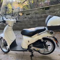 Piaggio Aprilia Scarabeo 50 - 2010