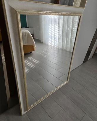 Specchio con cornice 