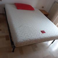 LETTO MATRIMONIALE