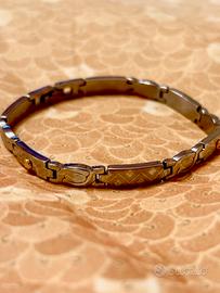 Bracciale da ragazzo in acciao inox.