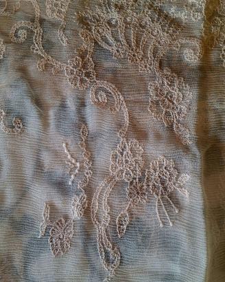 Top ricamato twinset