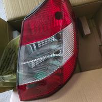 fanale posteriore destro renault scenic
