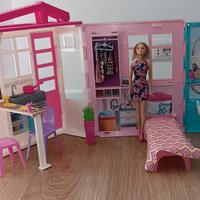 Barbie Casa Portatile 1 Loft con Bambola inclusa