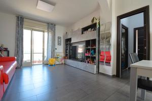 Via Nazioni Unite - Trilocale ristrutturato