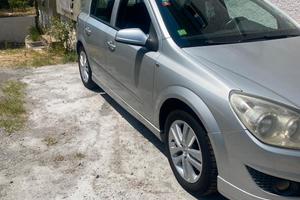 opel astra 2008 (prezzo tratabile)