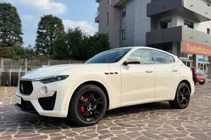 Maserati Levante 3.0 V6 Modena 350cv auto