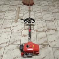 Decespugliatore a scoppio