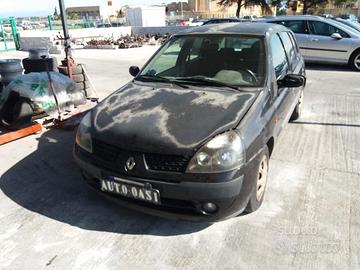 RENAULT CLIO 1500 dci 2.0.0.2 RICAMBI