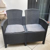 Divanetto da giardino