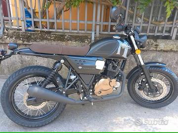 PROMO SCRAMBLER FB. Mondial SPARTAN 125 MATT BLACK