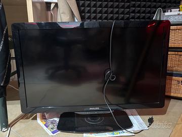 Televisore 32 pollici LCD