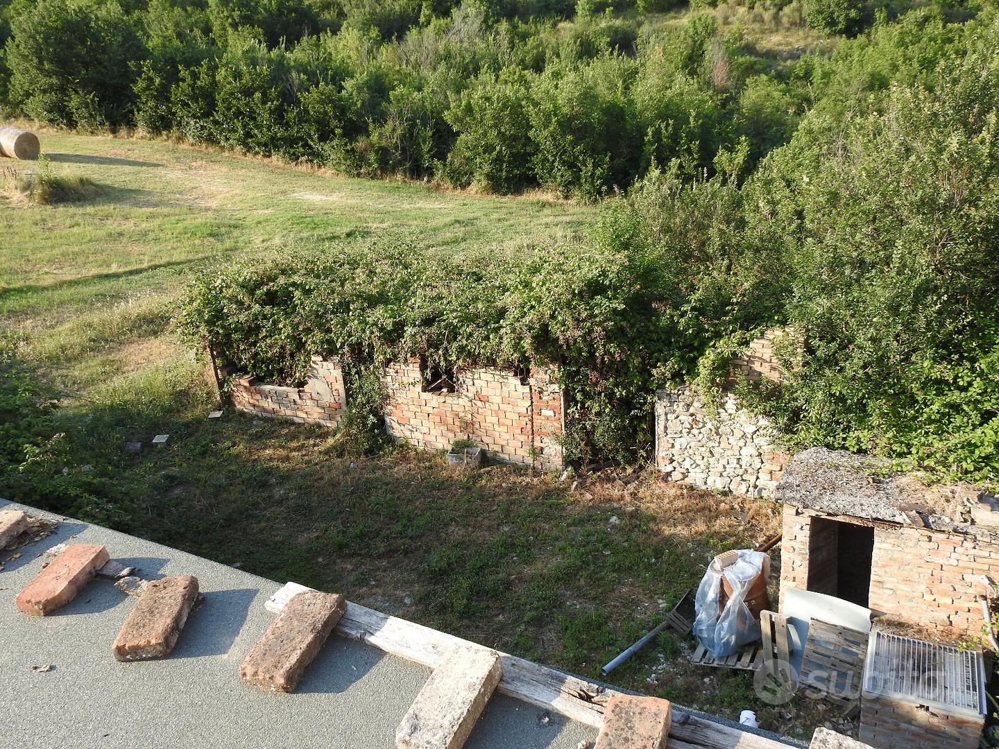 Immobile da ristrutturare+rurale, terreno agricolo - Vista 3