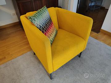 Poltrona Ikea EKERÖ