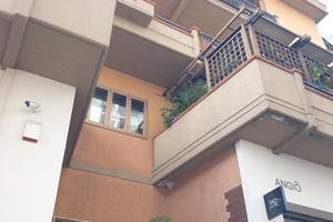 Lungomare ct: immobile 180 mq + garage e p.auto