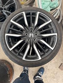 Coppia cerchi in lega Honda 19”235/40 R19