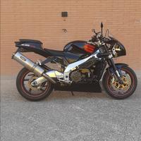 Aprilia rsv 1000