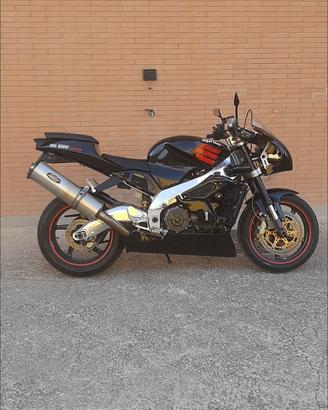Aprilia rsv 1000