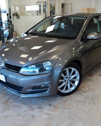 Volkswagen Golf 1.6 TDI 5p. 4MOTION Highline BlueM