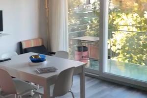 Trilocale arredato a Sanremo